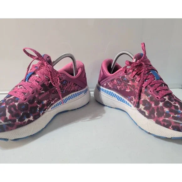 Brooks Adrenaline GTS 22 Women’s Size 10 Pink Leopard Running Shoes 1203531B568 - Picture 4 of 8